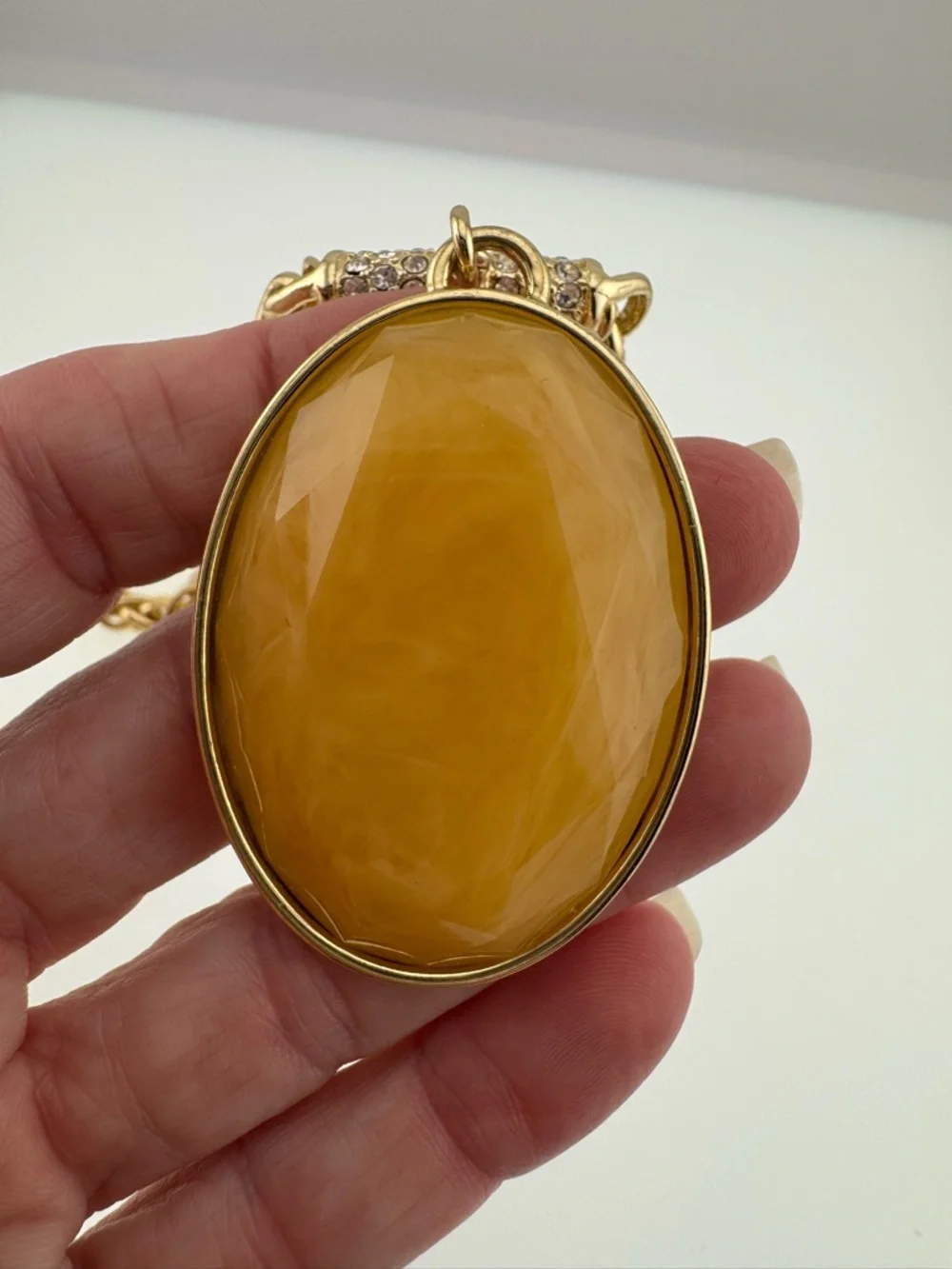 Ann Taylor Gold-Tone Chain Necklace with Honey Yellow Oval Pendant